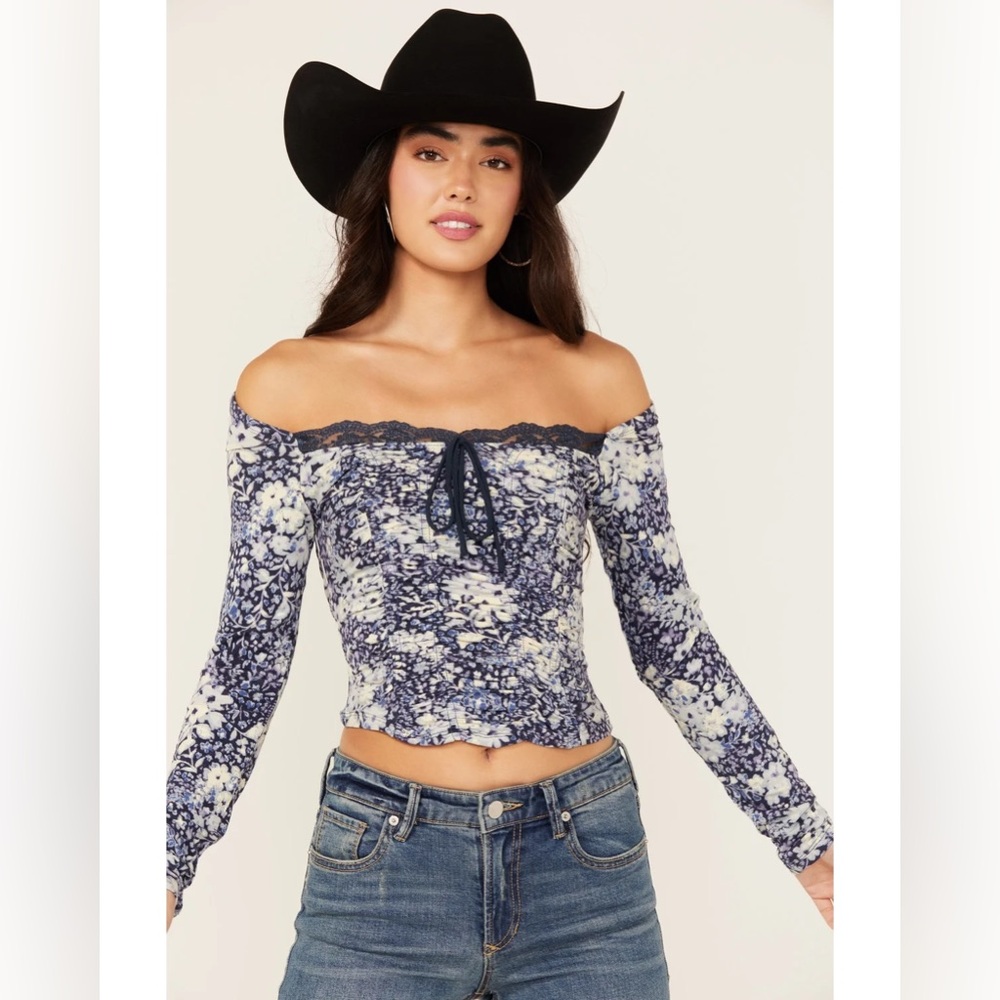 Free People Off-Shoulder Floral Lace Trim Top – Size Large